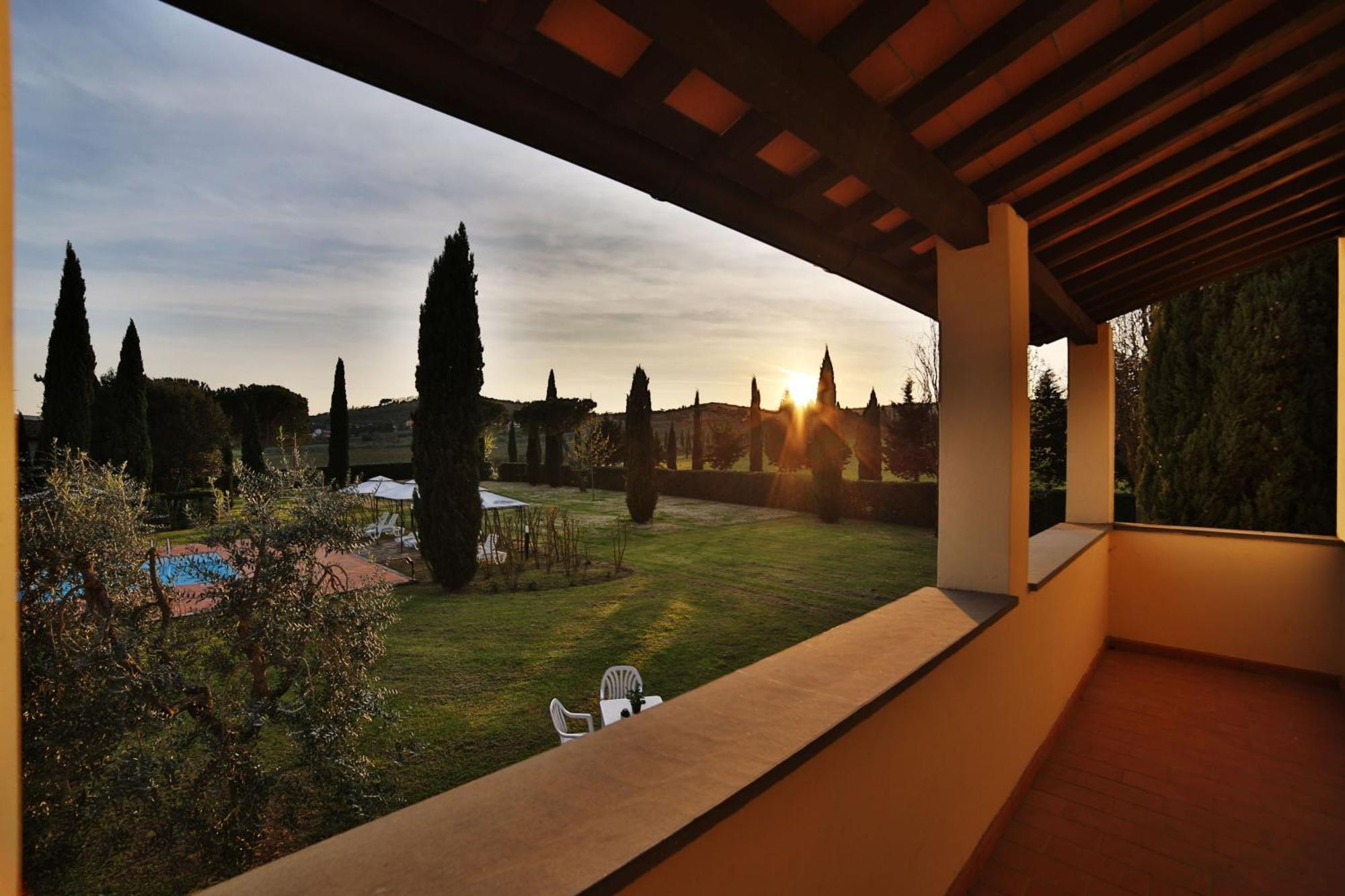 Fattoria Pagnana Suites & Pool Rignano sullʼArno Exterior foto